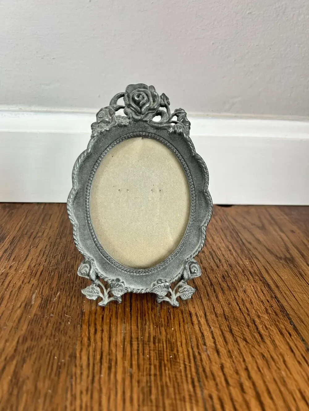 Vintage Metal Victorian Style Oval Picture Frame | Rose Floral Crest Easel Back